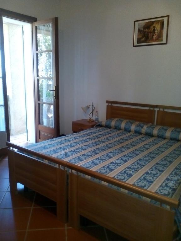 B&B Il Vigneto Capoterra Værelse billede