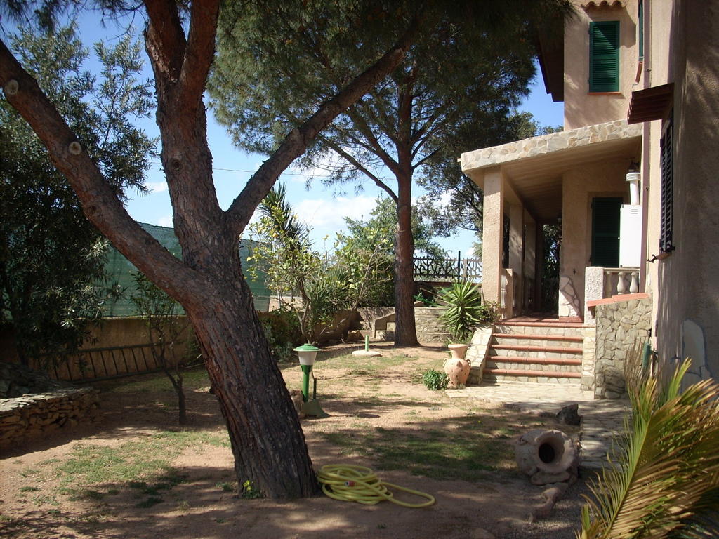 B&B Il Vigneto Capoterra Eksteriør billede